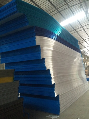 La diversa techumbre del policarbonato de los colores cubre el material 6m m * 2,1 * el 11.8m de