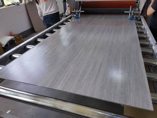 China bambú fibra de carbón veneer de madera PVC tablero de pared de bambú 5mm tablero de pared de WPC veneer panel de pared fácil de instalar panel de pared de PVC