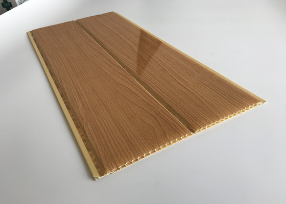 Paneles de PVC de madera con impresión de ranura media Paneles de PVC de color madera fáciles de instalar Superficie ignífuga
