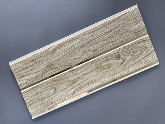 Los paneles de madera modificados para requisitos particulares del PVC del cuarto de baño plástico, paneles de revestimiento del techo del cuarto de baño