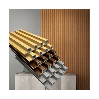 Precio de fábrica panel de pared interior de madera de grano wpc panel decorativo de rejilla panel de PVC acanalado