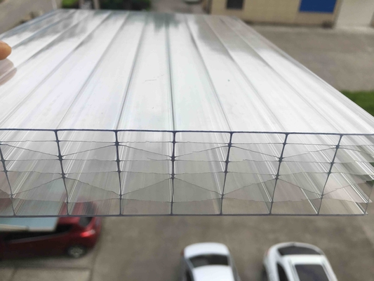 Hojas de policarbonato de paredes múltiples de 25 mm para camiones barrera aerodinámica de policarbonato de alto impacto