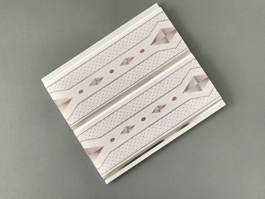Los paneles de pared insonoros de la ducha del Pvc, vida laboral larga de los paneles de revestimiento del cuarto de baño